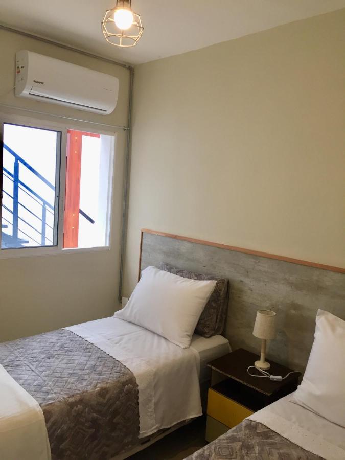 Rios Que Nos Unen Hostel Колонія-дель-Сакраменто Екстер'єр фото